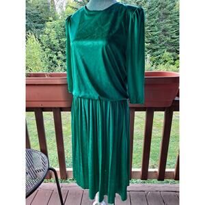 Vintage 70s Textured Emerald Green Fan Pleat Peplum Secretary Dress S 12
